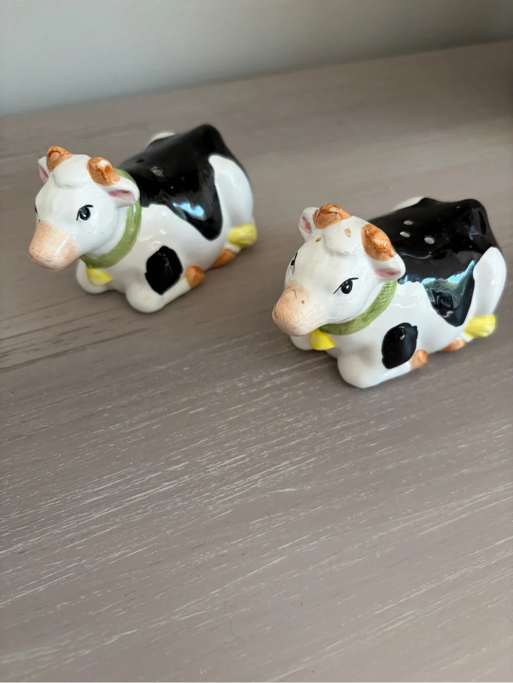 Salt and Pepper Shaker of Cows